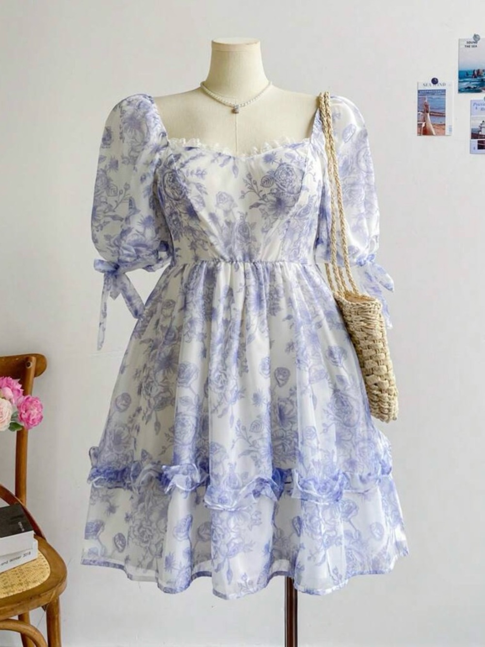 Floral Puff-Sleeve Mini Dress in Lavender Blue